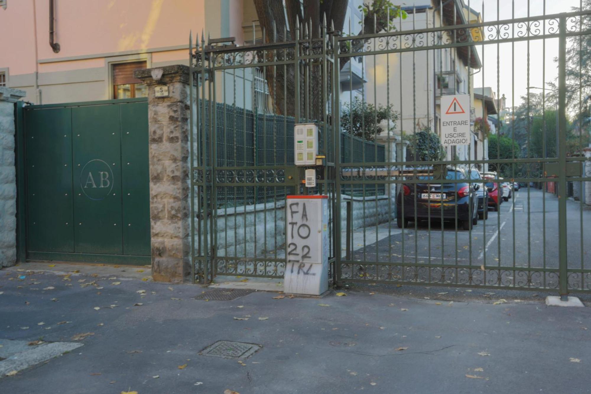 Fiera Milano-City Life Free Parking Villa Anglia' S Bridge Bagian luar foto